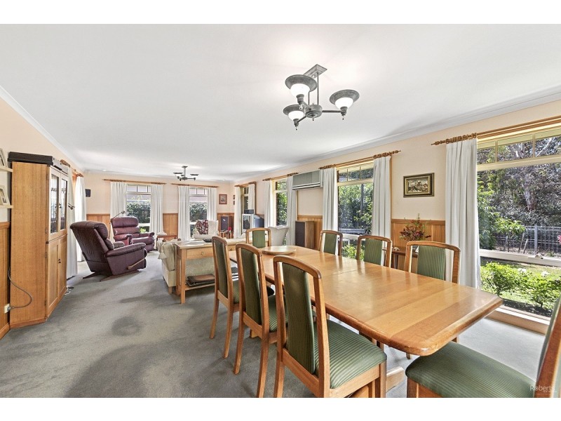 18 Bluewater Crescent, Shearwater TAS 7307