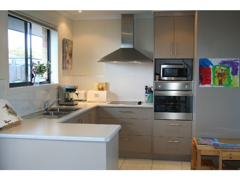 2/35 Haven Drive, Shearwater TAS 7307