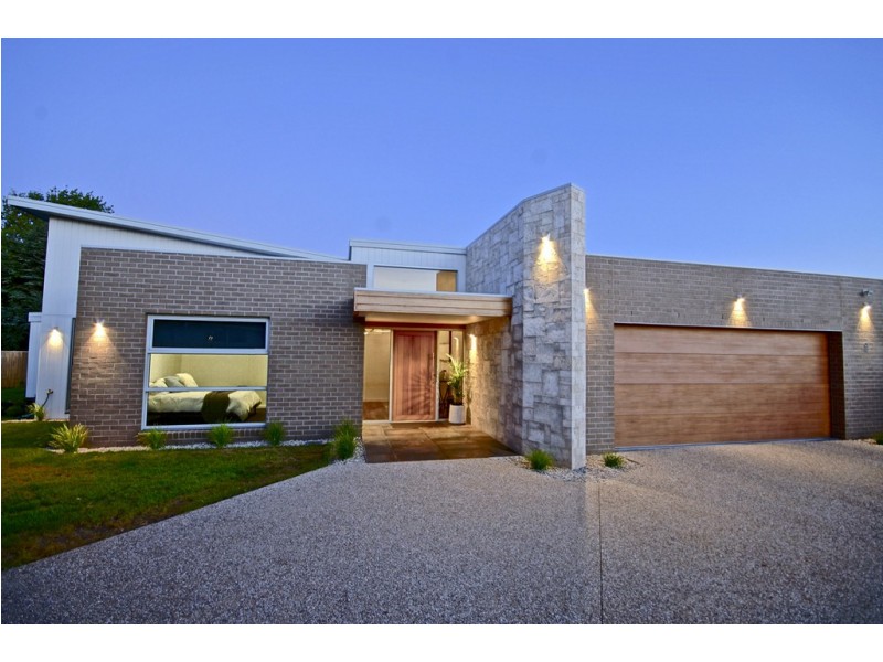 9 Links Court, Shearwater TAS 7307