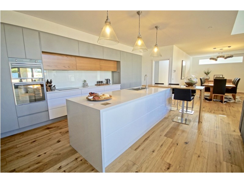 9 Links Court, Shearwater TAS 7307