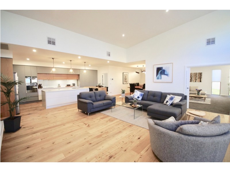9 Links Court, Shearwater TAS 7307