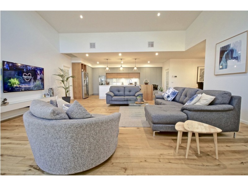 9 Links Court, Shearwater TAS 7307