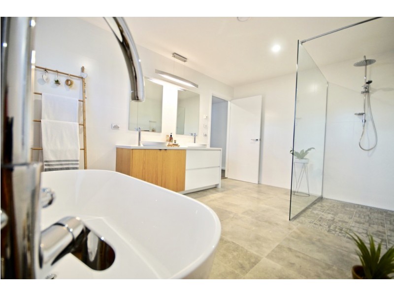 9 Links Court, Shearwater TAS 7307