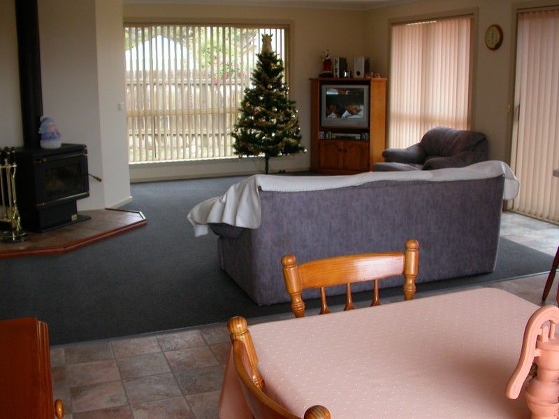 1 Poyston Drive, Shearwater TAS 7307