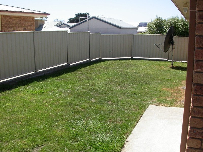 8a Meadow Sweet Close, Hawley Beach TAS 7307