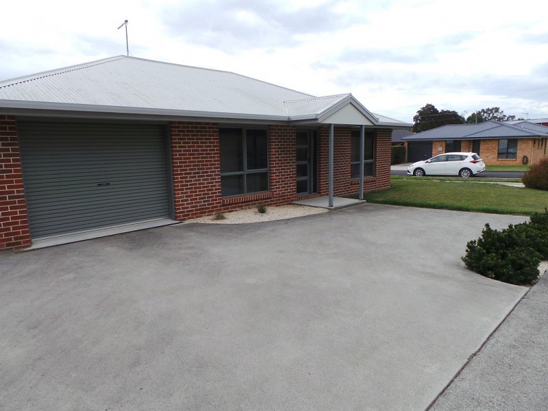 1/1 Cherry Grove, Latrobe TAS 7307