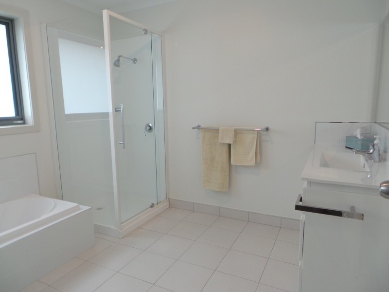 1/1 Cherry Grove, Latrobe TAS 7307