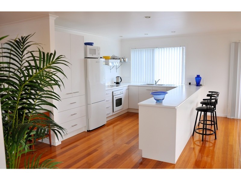 6 Dumbleton Street, Hawley Beach TAS 7307