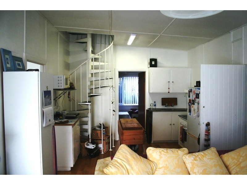 6 Dumbleton Street, Hawley Beach TAS 7307