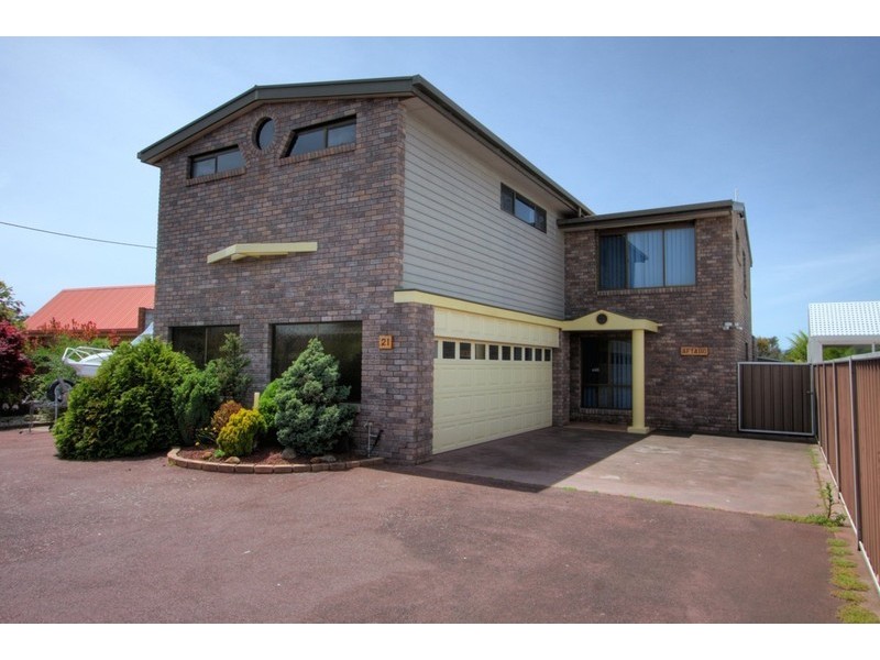 21 Bluewater Crescent, Shearwater TAS 7307