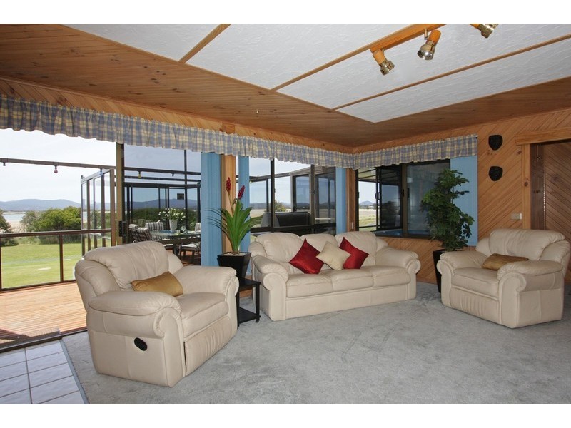 21 Bluewater Crescent, Shearwater TAS 7307