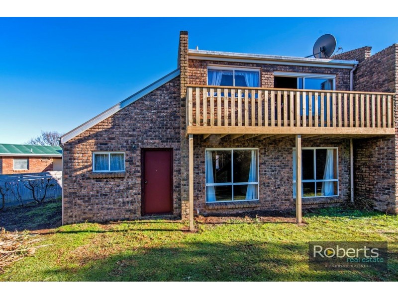 2/11 Hawley Place, Hawley Beach TAS 7307