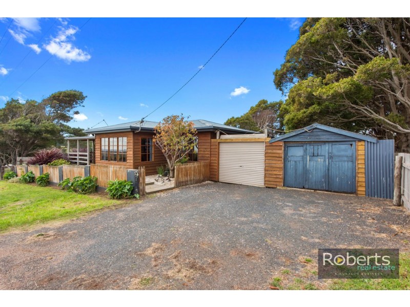 17 Peirces Road, Wesley Vale TAS 7307