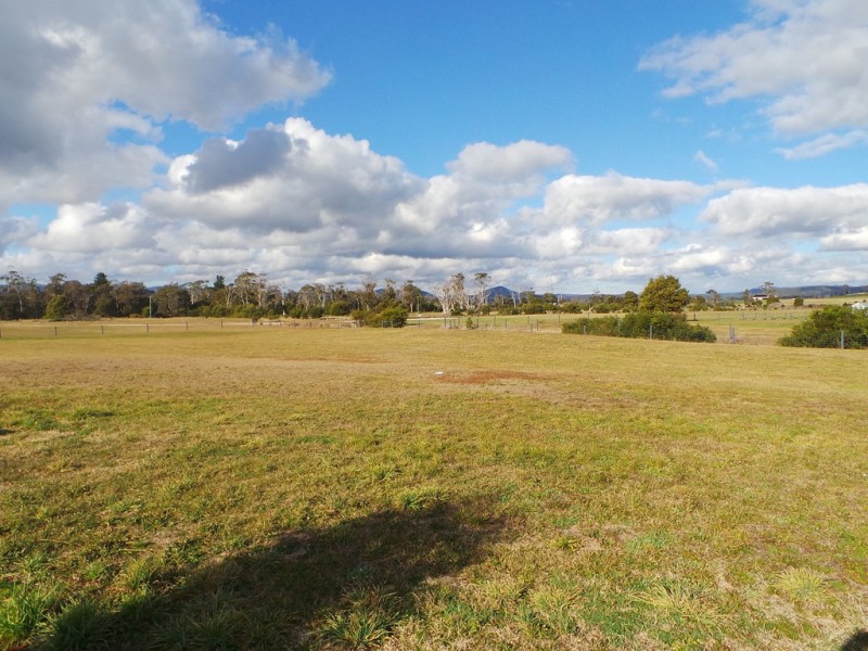17 Moorings Drive, Squeaking Point TAS 7307