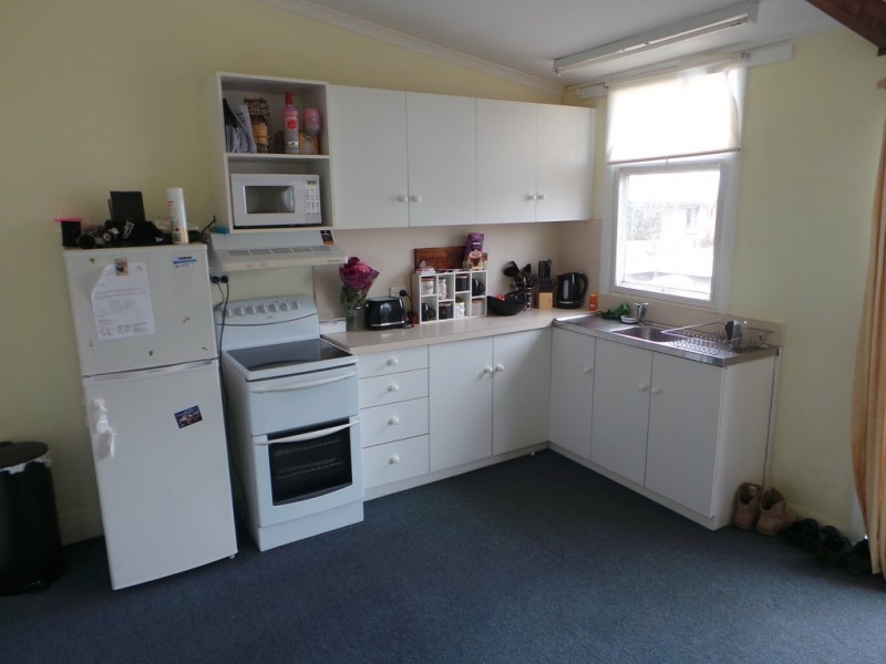 2/18 Dumbleton Street, Hawley Beach TAS 7307
