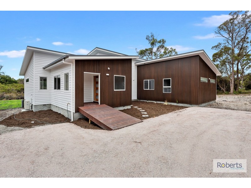 27 Charles Street, Squeaking Point TAS 7307
