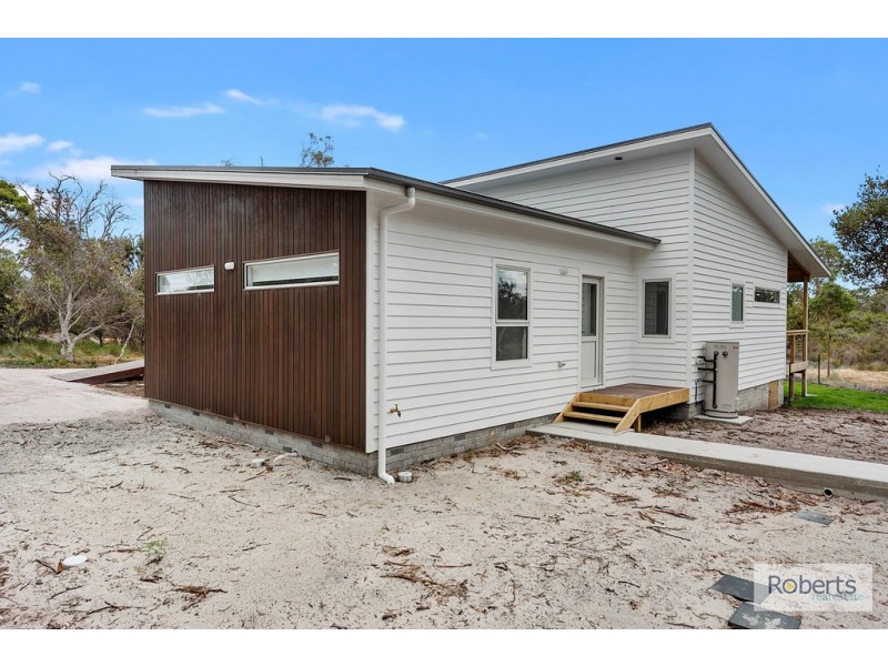 27 Charles Street, Squeaking Point TAS 7307