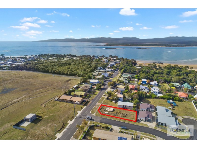 15 Dumbleton Street, Hawley Beach TAS 7307