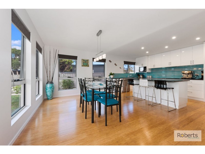 2 Merlot Court, Hawley Beach TAS 7307
