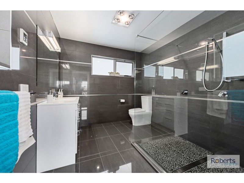 2 Merlot Court, Hawley Beach TAS 7307