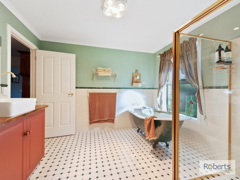 5 Tranquil Place, Shearwater TAS 7307