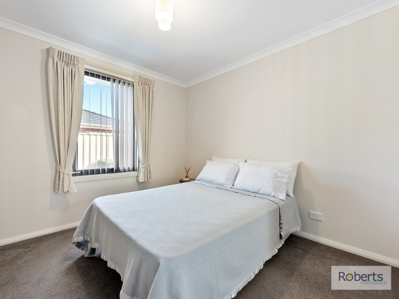 2/14 Earl Grove, Latrobe TAS 7307