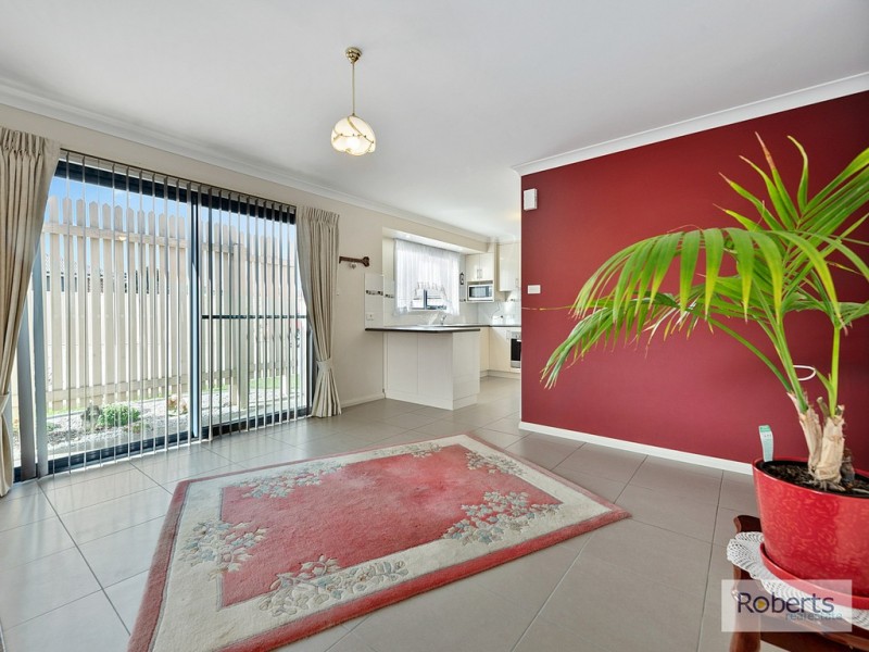 2/14 Earl Grove, Latrobe TAS 7307