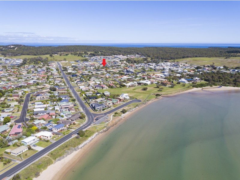 8 Colin Court, Shearwater TAS 7307