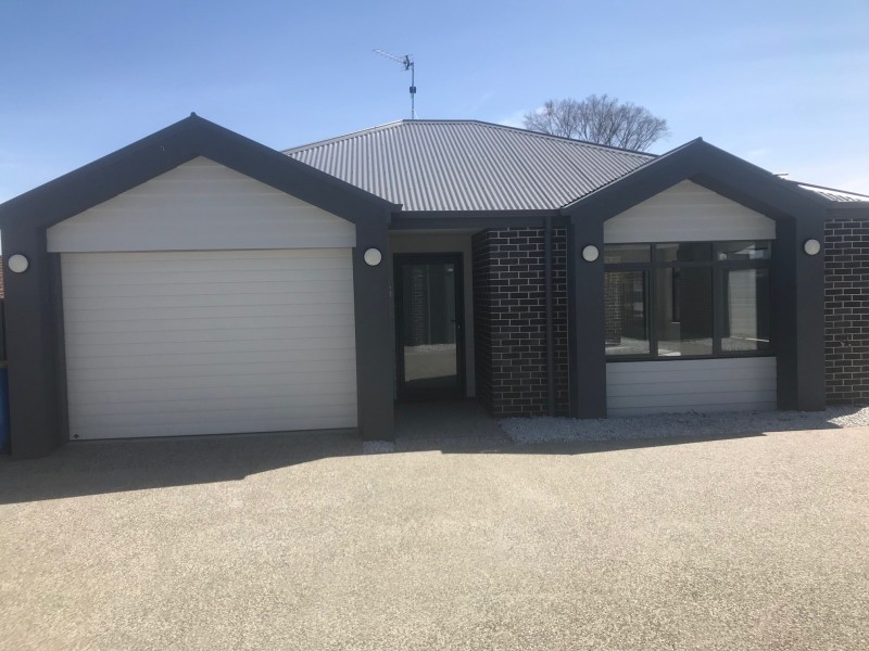 2/1 Sunrise Court, Shearwater TAS 7307