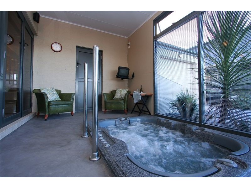 3 Damon Drive, Shearwater TAS 7307