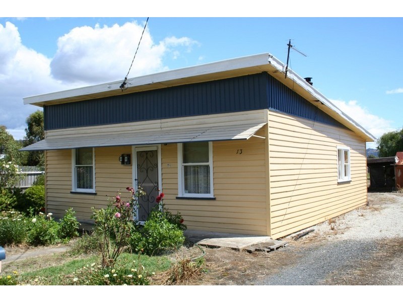 13 Twiss Street, Latrobe TAS 7307