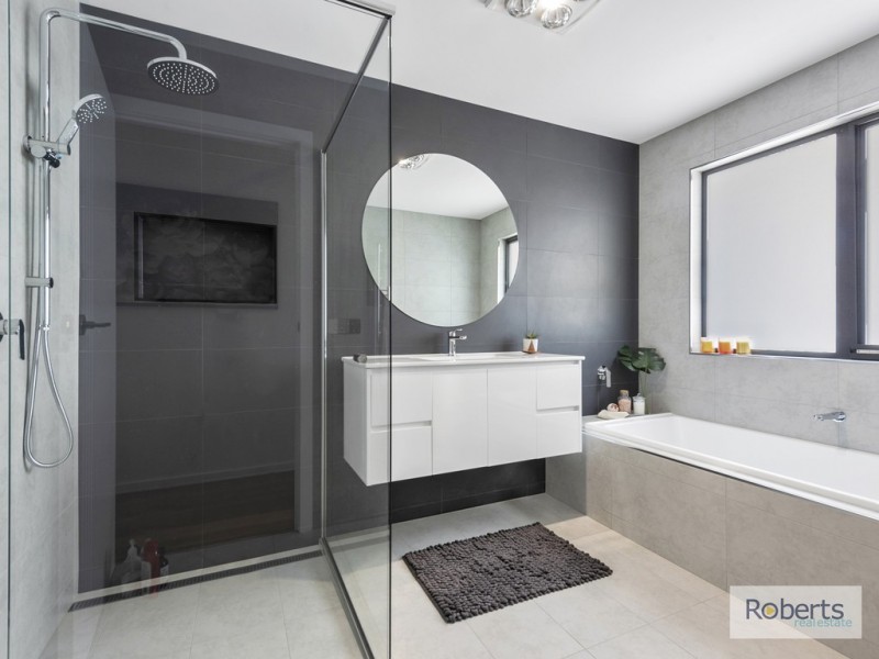 4 Hudson Court, Shearwater TAS 7307