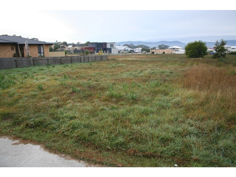 11 Alexander Street, Shearwater TAS 7307