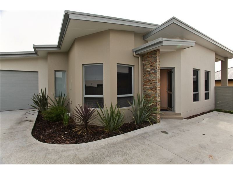 2/124 Shearwater Boulevard, Shearwater TAS 7307