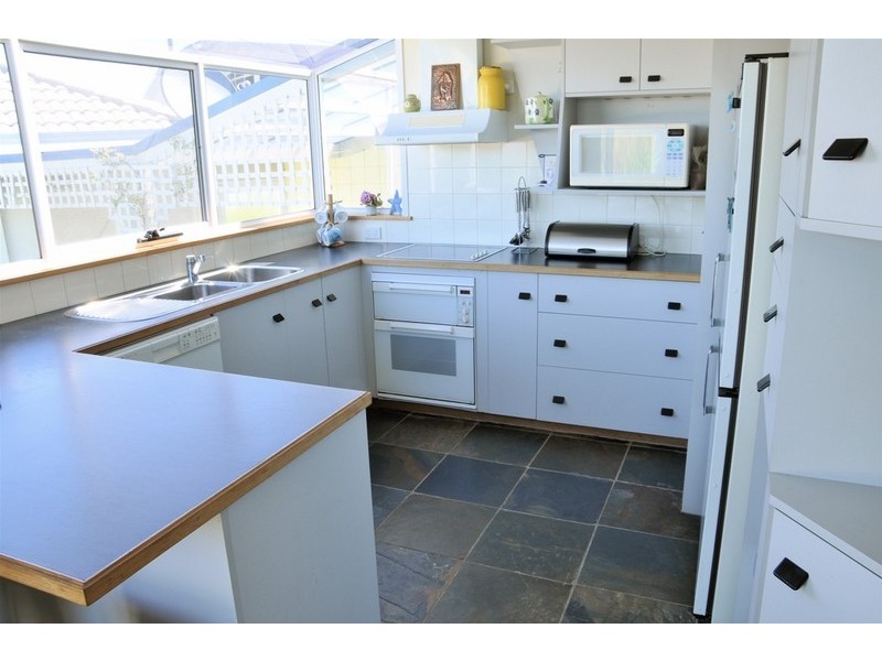 Unit 1/61 Hawley Esplanade, Hawley Beach TAS 7307