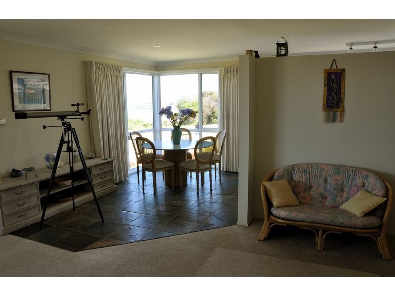 Unit 1/61 Hawley Esplanade, Hawley Beach TAS 7307