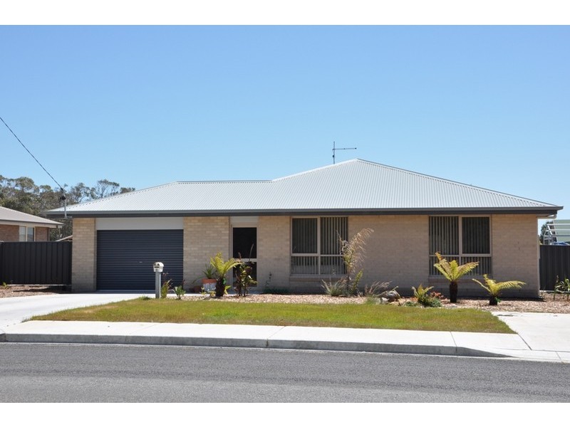 2 Hawk Hill Road, Shearwater TAS 7307