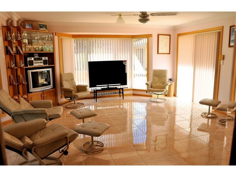 17 Bluewater Crescent, Shearwater TAS 7307