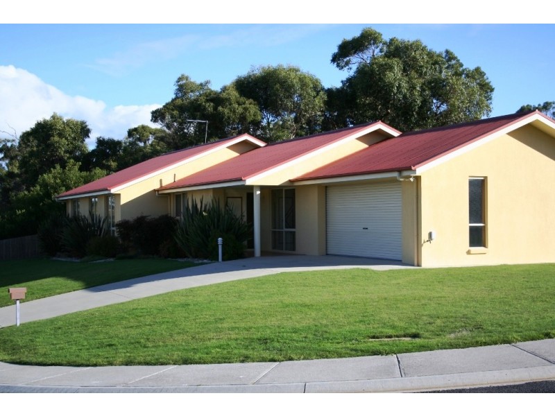 17 Broadwater Court, Shearwater TAS 7307