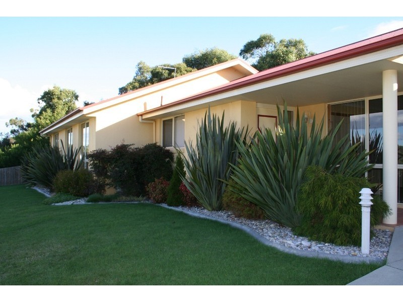17 Broadwater Court, Shearwater TAS 7307