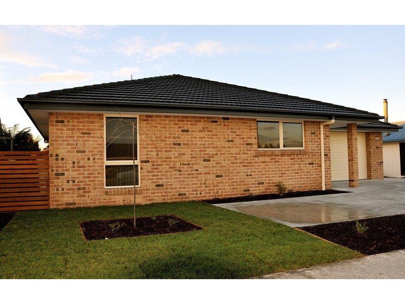 1/15 Club Drive, Shearwater TAS 7307