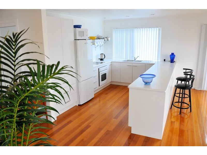 6 Dumbleton Street, Hawley Beach TAS 7307