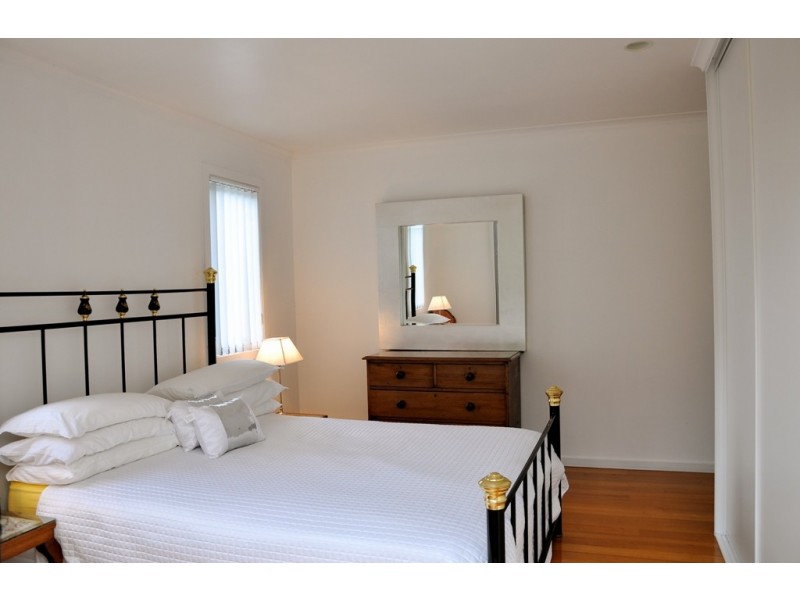 6 Dumbleton Street, Hawley Beach TAS 7307