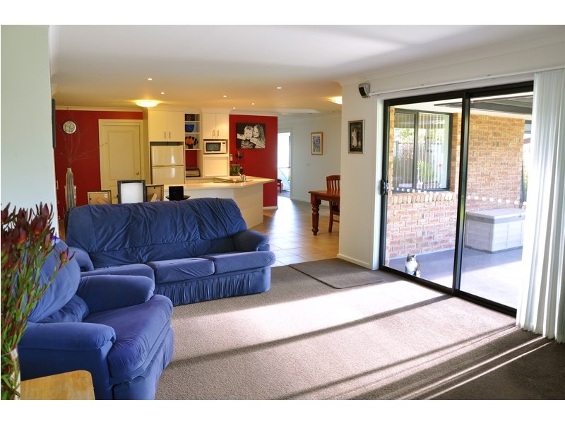 17 Haven Drive, Shearwater TAS 7307