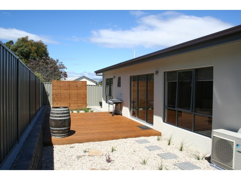 2/131 Shearwater Boulevard, Shearwater TAS 7307