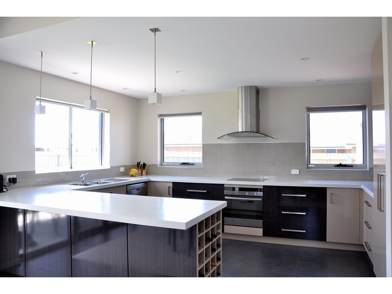 13 Tranquil Place, Shearwater TAS 7307