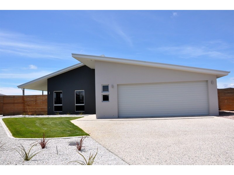 13 Tranquil Place, Shearwater TAS 7307