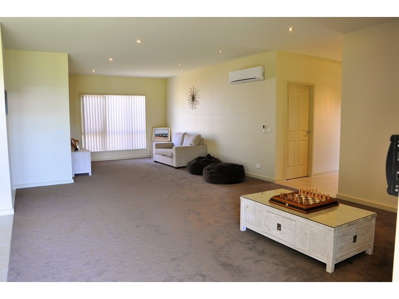 75 Haven Drive, Shearwater TAS 7307