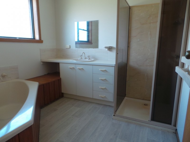 33 Shearwater Esplanade, Shearwater TAS 7307