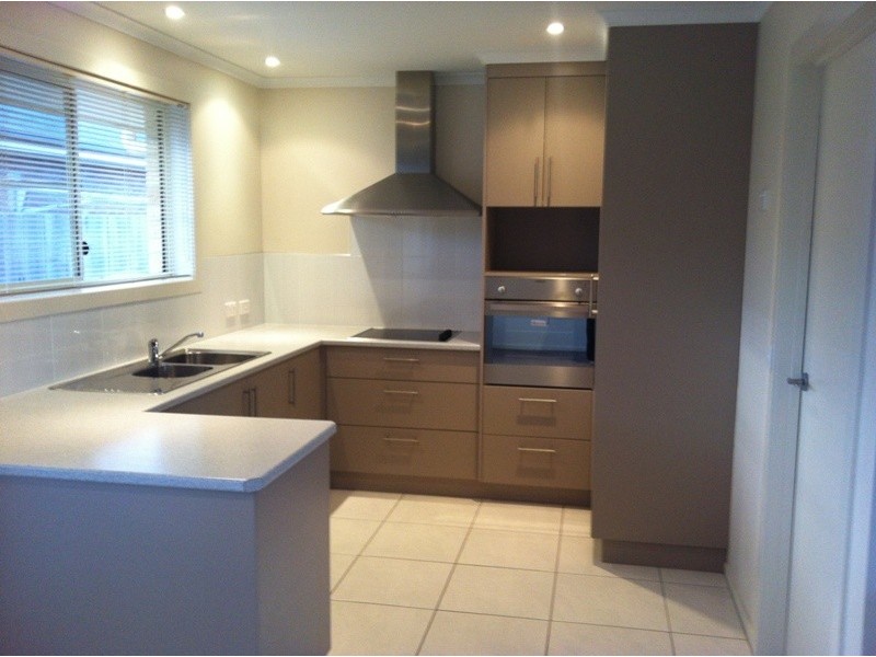 2/22 Haven Drive, Shearwater TAS 7307
